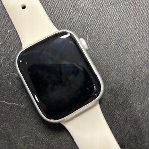 APPLE WATCH SERIES 8 45MM